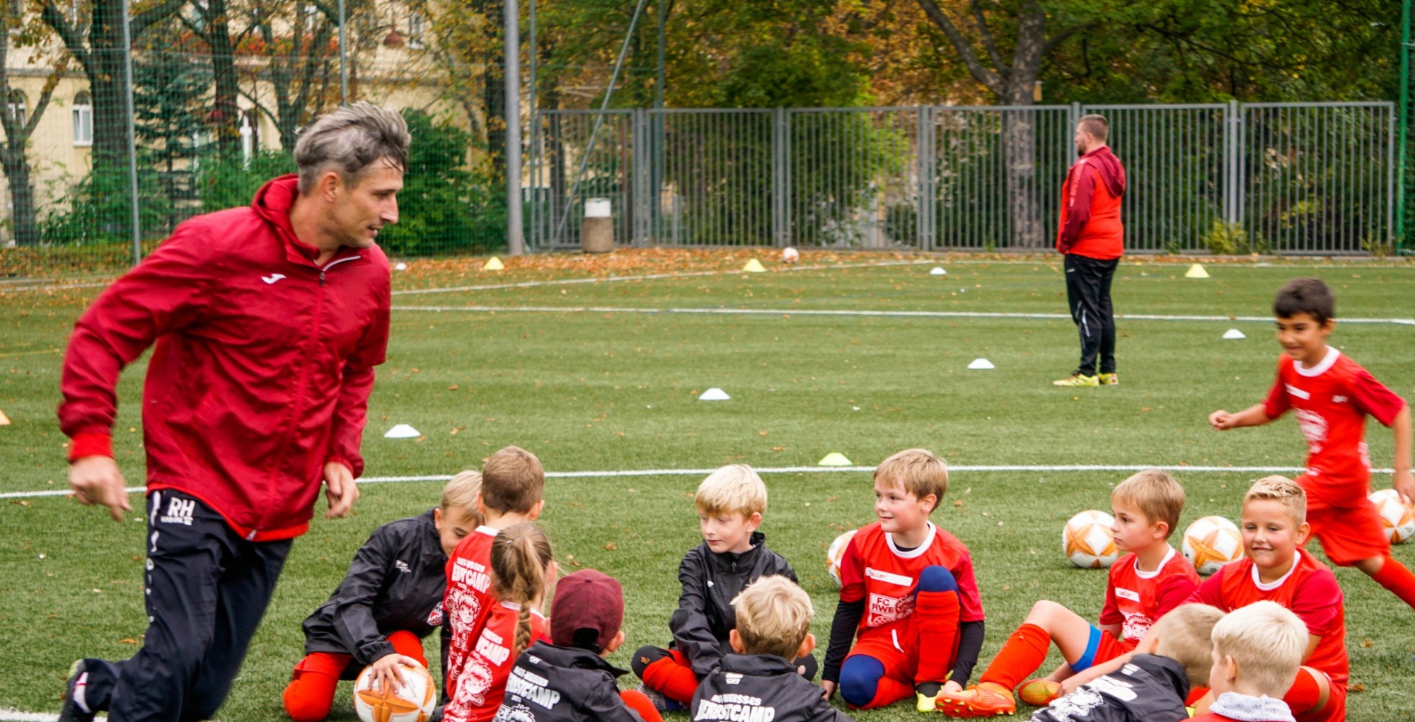 Ronny Hebestreit als Trainer in der Fußballschule Herbst 10.23